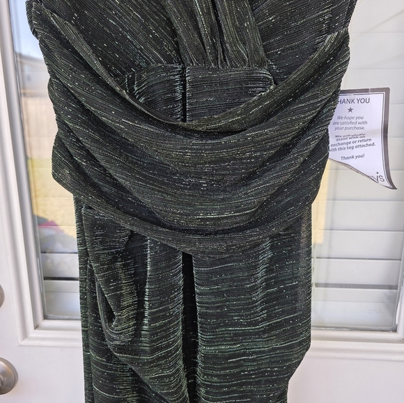 $249 Betsy & Adam Women Metallic Cap-Sleeve Surplice Gown Sz 8 Green Party - Picture 12 of 16